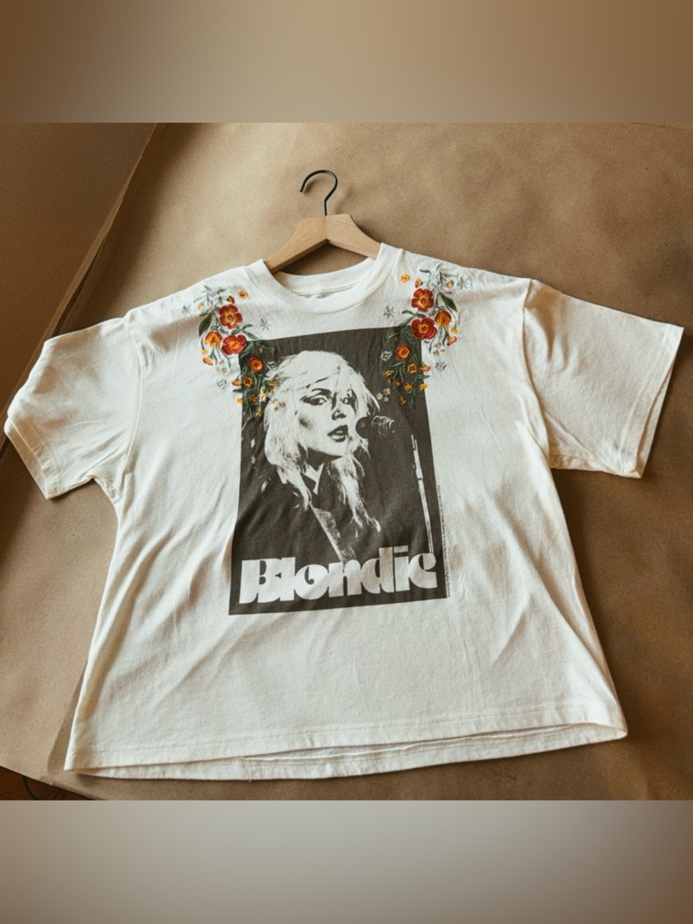 Blondie Graphic Tee Embroidered Floral Band Shirt Vintage Style Oversized S